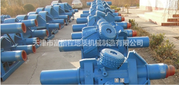 扶正器及擴(kuò)孔鉆頭.jpg 扶正器及擴(kuò)孔鉆頭.jpg